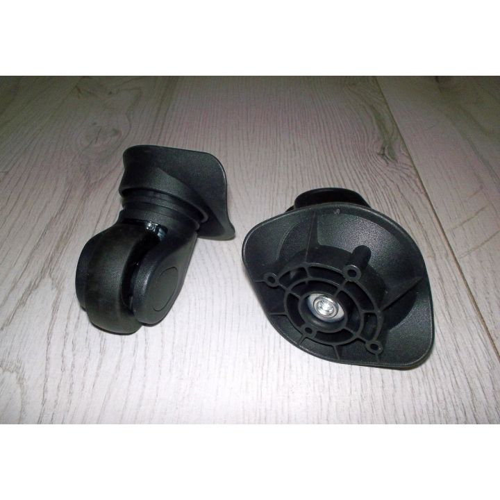 Набір поворотних коліс для валізи 62×62