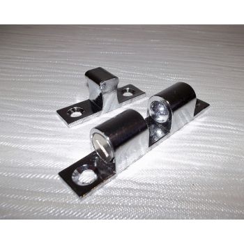 Защёлка мебельная Хром 70мм